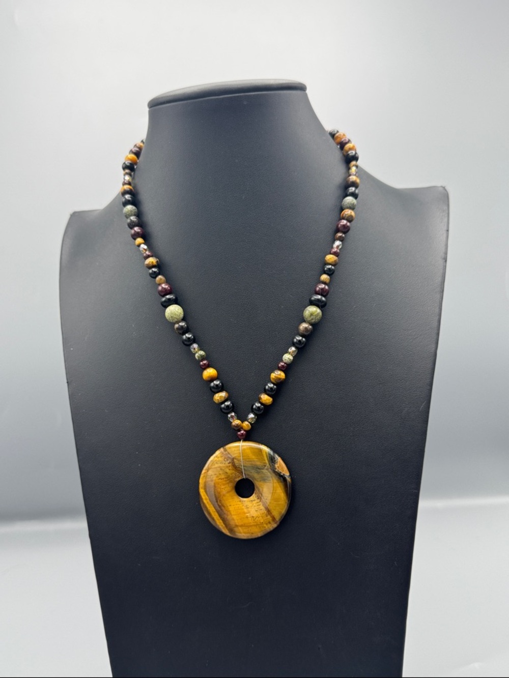Sterling Silver Tiger Eye Pendant Beaded Necklace